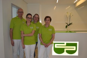 Das Bild zeigt das 4-köpfige Team der Proktologie Niendorf.
