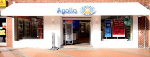 Außenansicht Apollo Optik am Tibarg