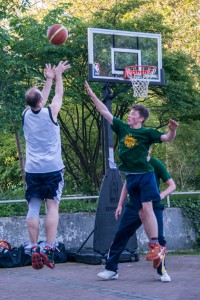 Spieler beim Tibarg Streetball Cup 2015