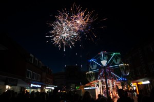 Prachtvolles Feuerwerk beim Tibargfest