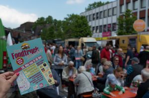 viel los beim Foodtruckmarket