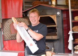 Frisches Baguette aus dem Steinofen